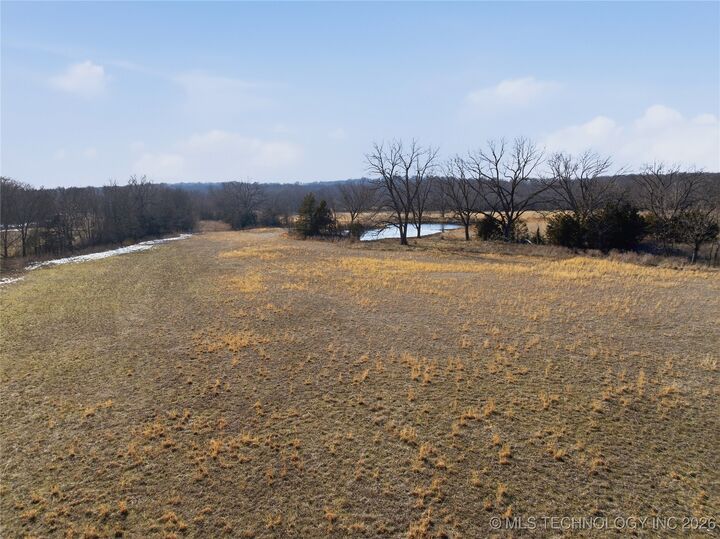 Property Photo:  7 Mile Road  OK 74434 