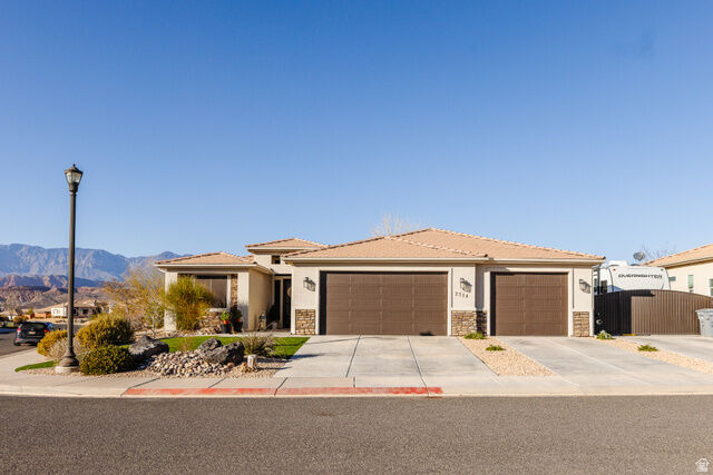 Property Photo:  2714 W 220 N  UT 84737 