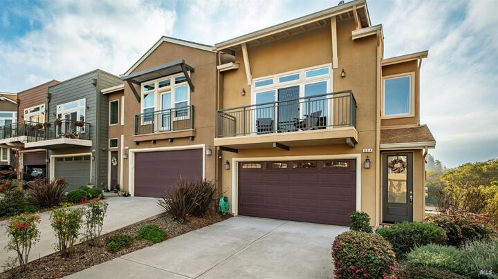 Property Photo: 534 Jade Street CA 94952