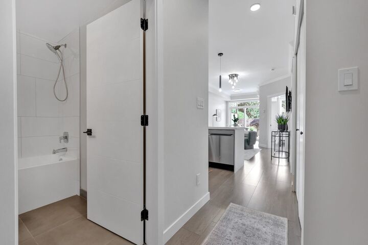 Property Photo: 12143 223 Street 310 BC V2X 5Y6