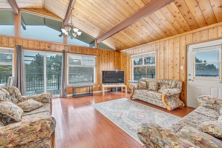 Property Photo: 9491 No 5 Road BC V7A 4E3