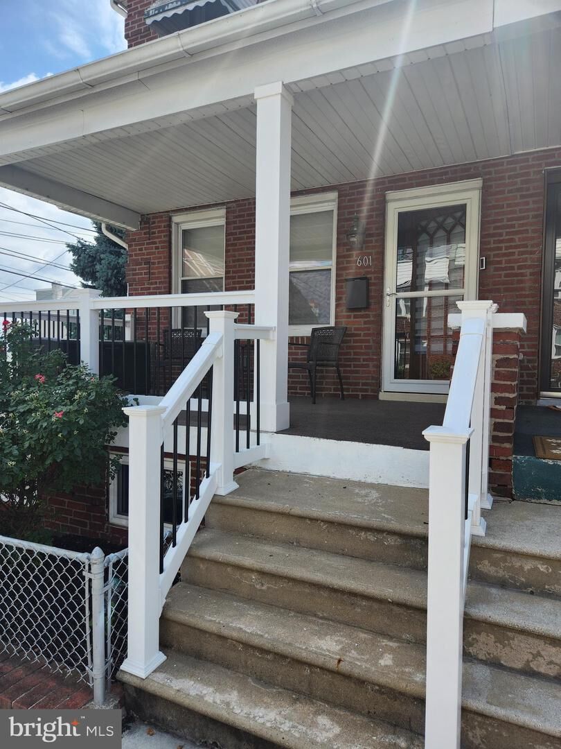 Property Photo:  601 Green Street  PA 19405 