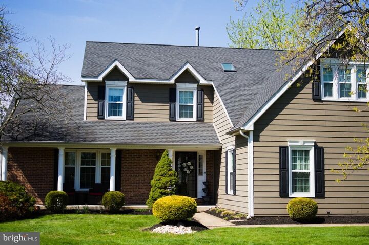 Property Photo:  443 Knollbrook Drive  PA 19047 