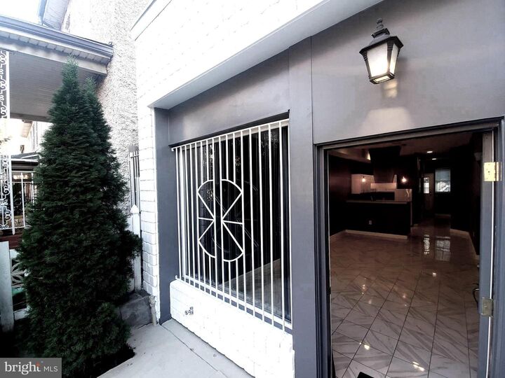 Property Photo: 640 Columbia Road NW DC 20001