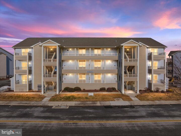 Property Photo:  202 S Heron Drive 104B  MD 21842 