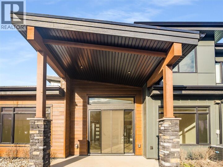 Property Photo:  910 Lakeside Drive 401  BC V1L 0C6 