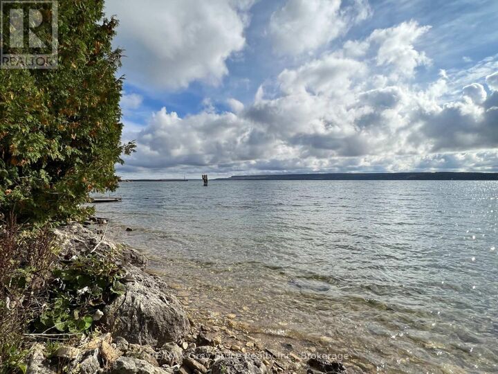 Property Photo: 172 Bruce Road 9 ON N0H 2T0