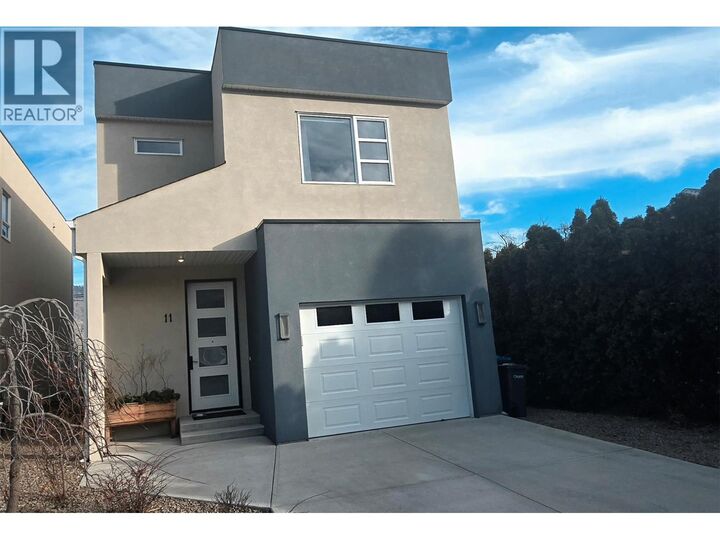Property Photo: 11 Raven Court BC V0H 1V5