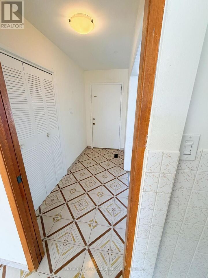 Photo de la propriété: 37 Stormont Drive ON N5Z 3Z4