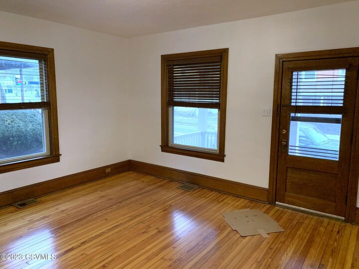 Property Photo:  430 Broad Street  PA 17886 