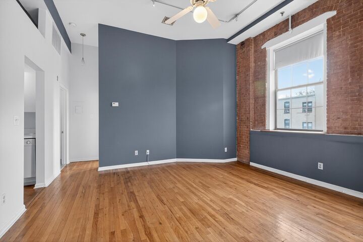 Property Photo:  1015 Grand St 2B  NJ 07030 