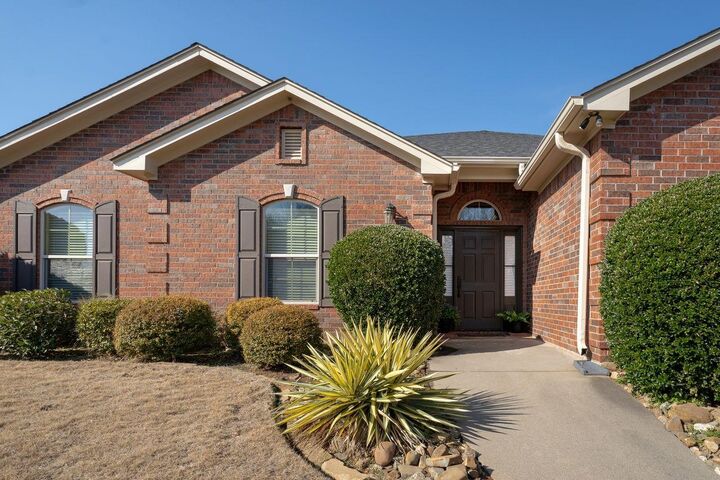 Property Photo:  113 Garden Vista  TX 75672 