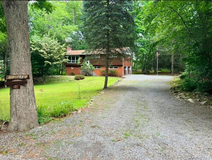 Property Photo:  94 Whangtown Road  NY 10512 