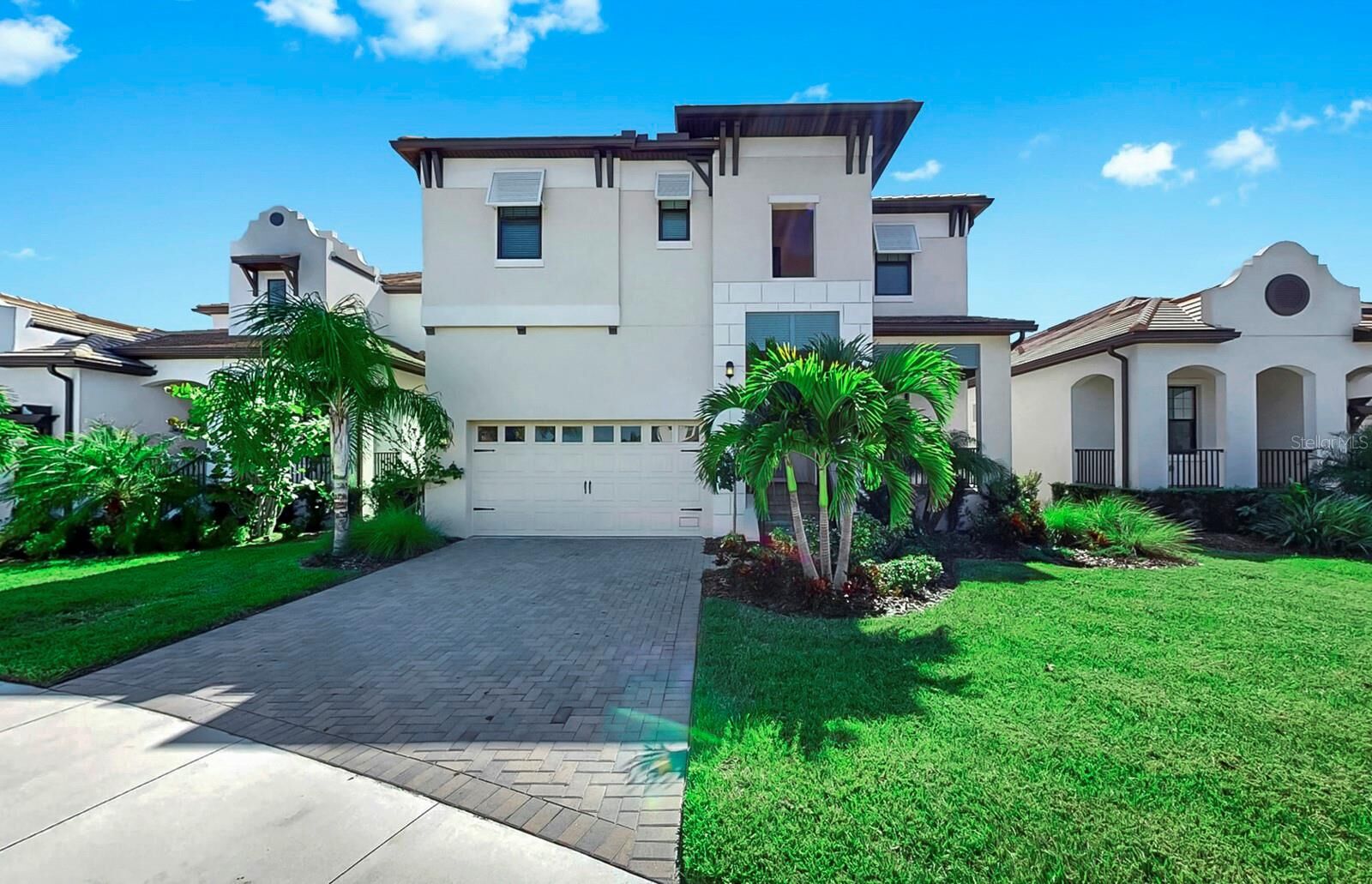 Property Photo:  2636 Yellow Sundial Loop  FL 33570 