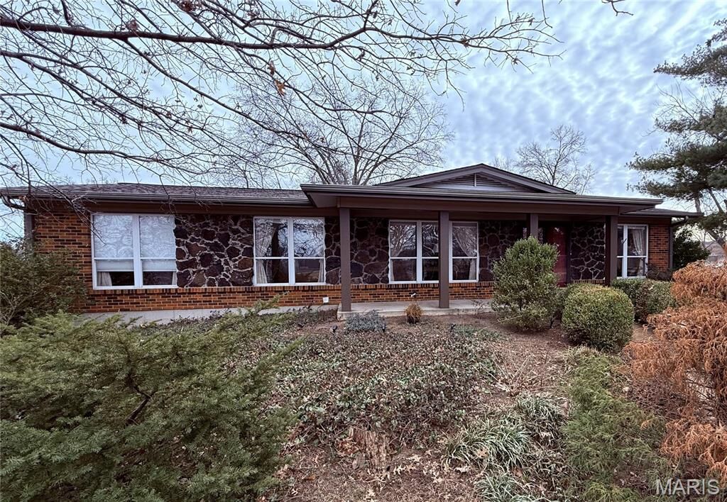Property Photo:  10688 Gravois Road  MO 63123 