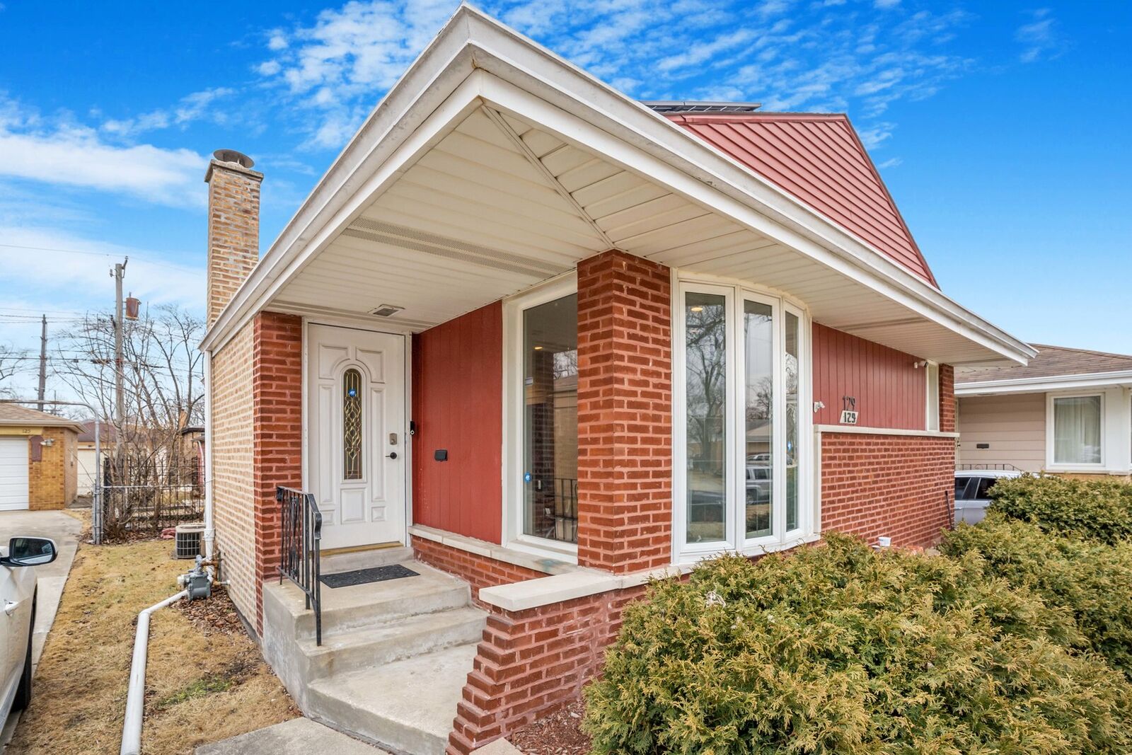 Property Photo:  129 Rice Avenue  IL 60104 