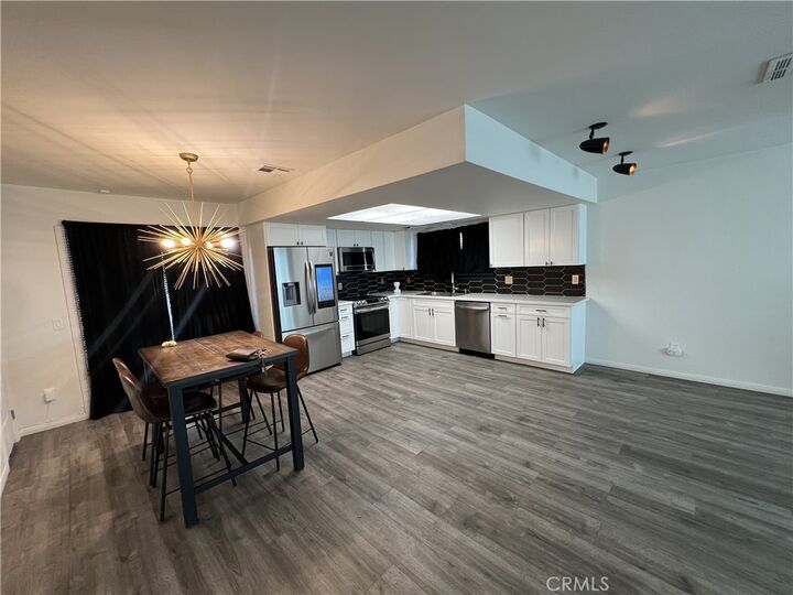 Property Photo:  9875 La Paloma Ln  CA 92240 