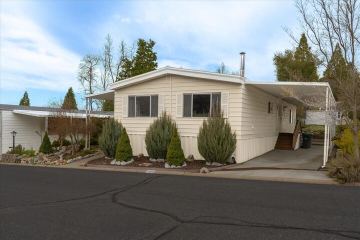 Property Photo: 195 Dutch Kate 195 CA 95247