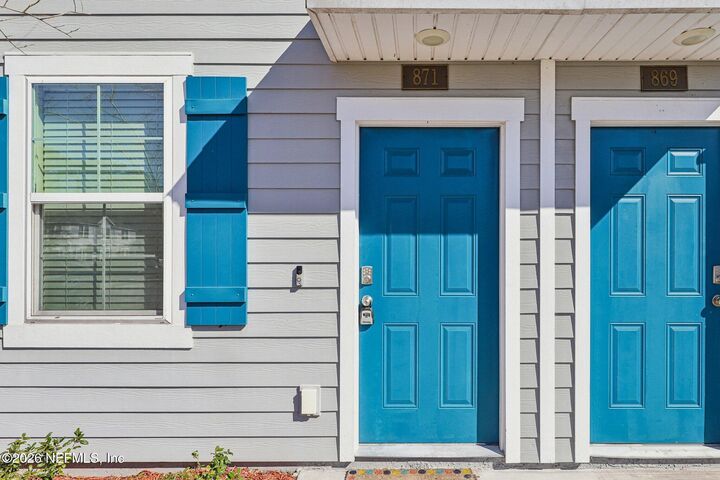 Property Photo: 871 Gate Run Road FL 32211