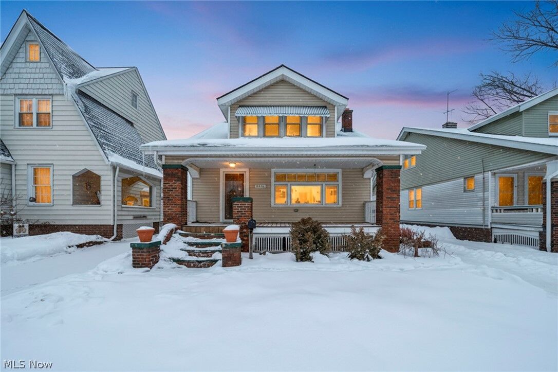 Property Photo: 5414 Northcliff Avenue OH 44144