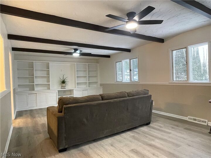 Property Photo:  4059 Monticello Boulevard  OH 44121 