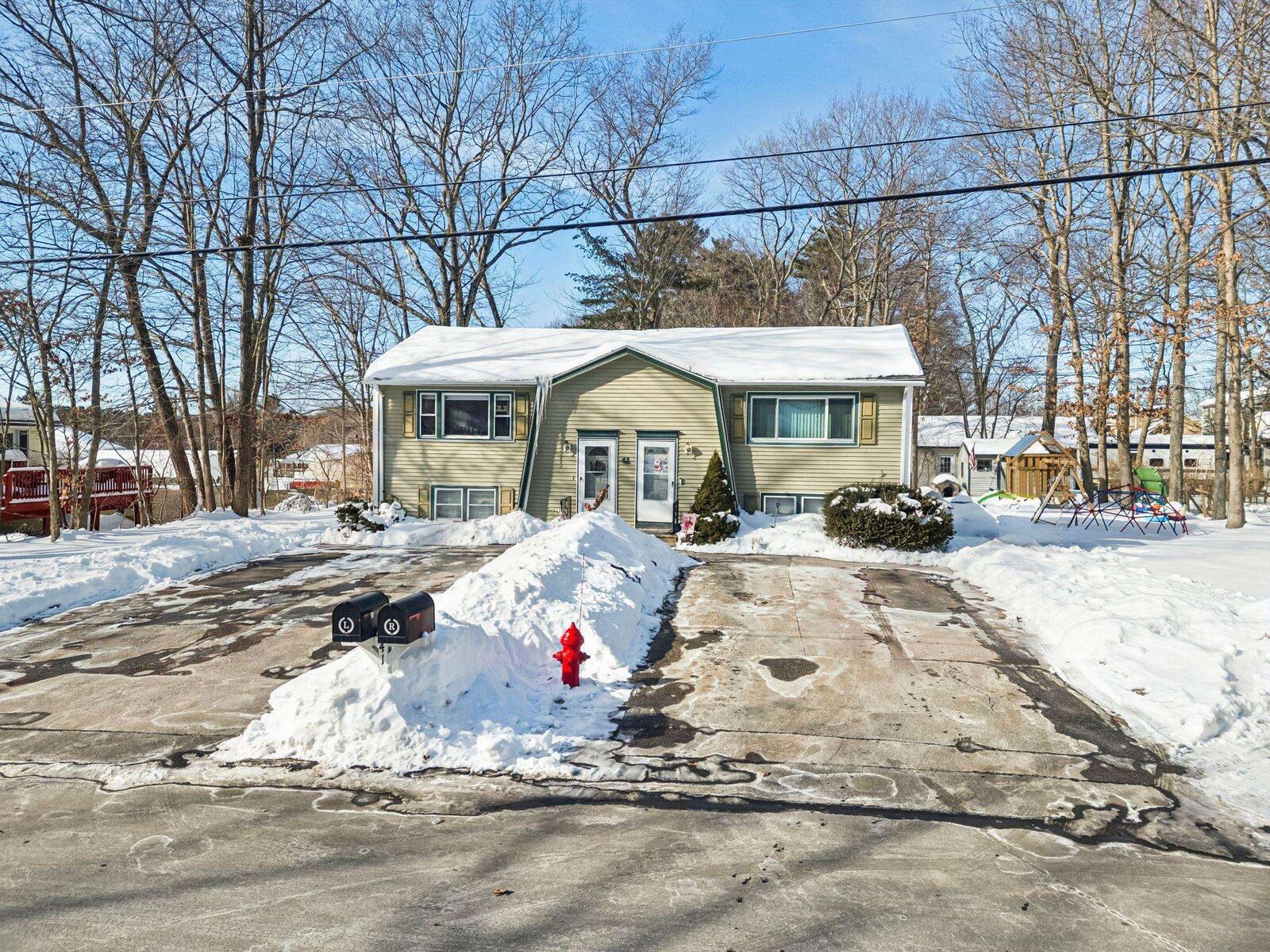 Property Photo: 41L Derryfield Road NH 03038