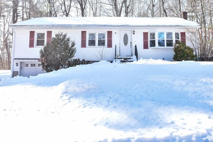 Property Photo:  7 Birch Lane  NH 03811 