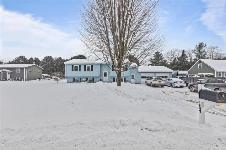Property Photo:  154 Lake Road  VT 05446 