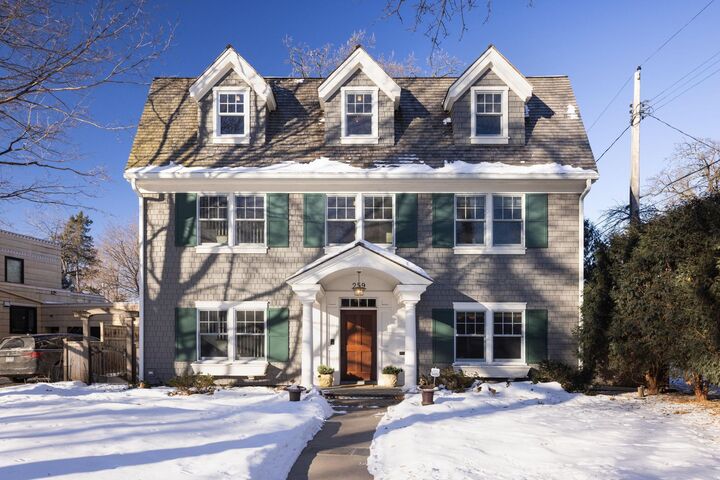 Property Photo:  259 Woodlawn Avenue  MN 55105 