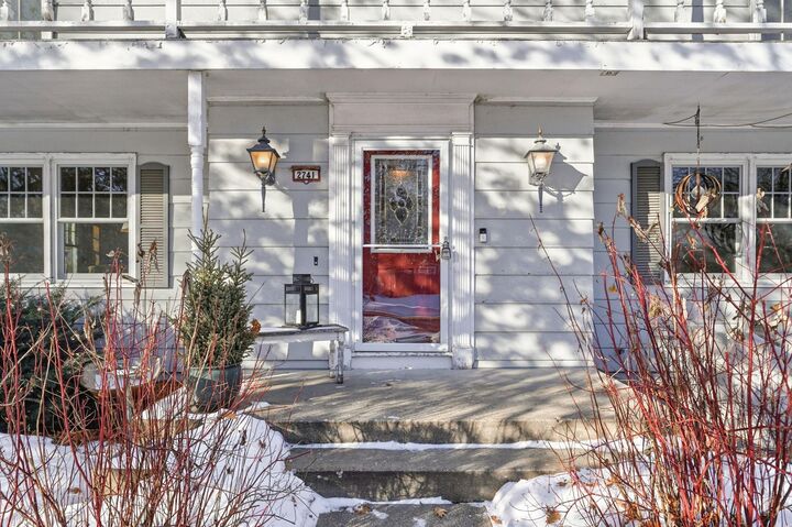 Property Photo:  2741 Zane Avenue N  MN 55422 