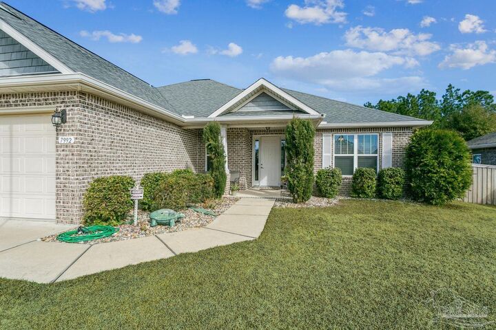 Property Photo:  7992 Majestic Cypress Dr  FL 32583 