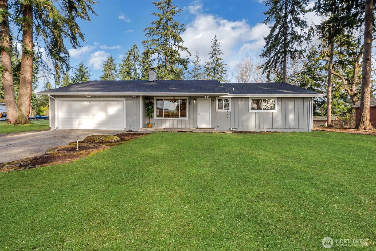 Property Photo:  3205  192nd Street E  WA 98446 