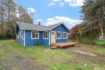 Property Photo: 325 E Perry Street WA 98520