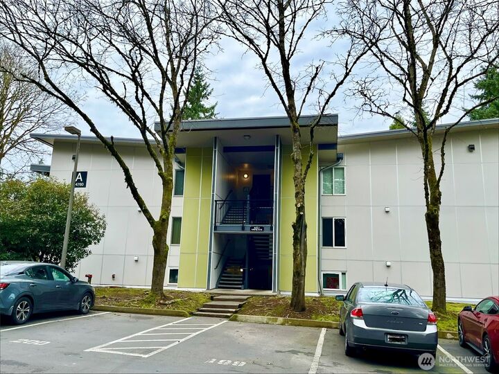 Property Photo: 14760 NE 31st Street A308 WA 98007