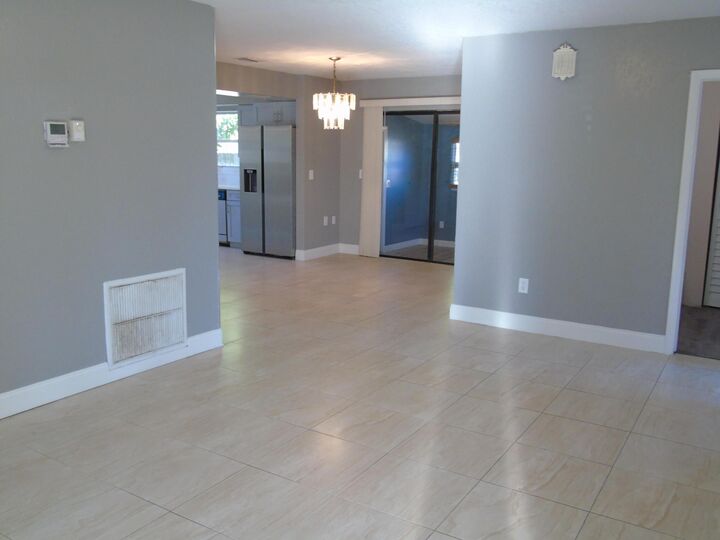 Property Photo:  6902 S Plymouth Drive  FL 33462 