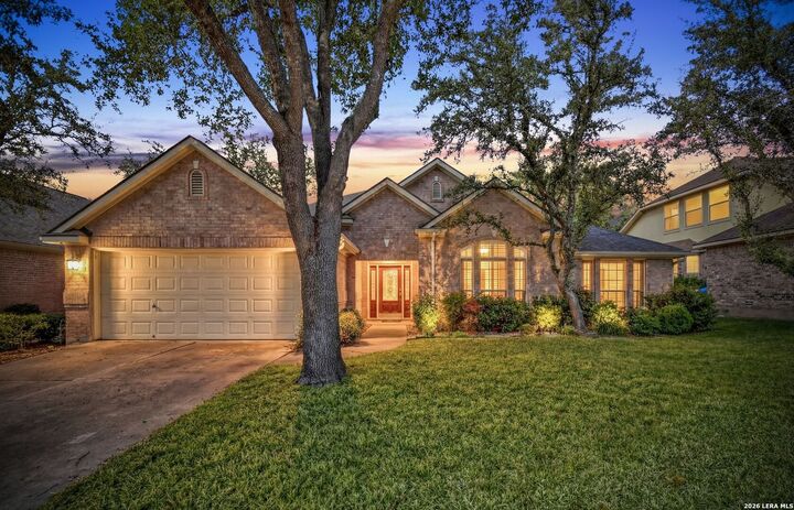 Property Photo:  2811 Dason Ledge  TX 78258 