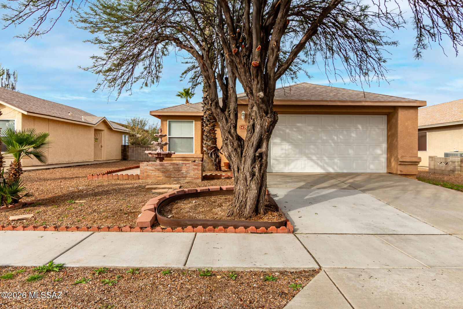 Property Photo: 3420 S Crown Dancer Drive AZ 85730