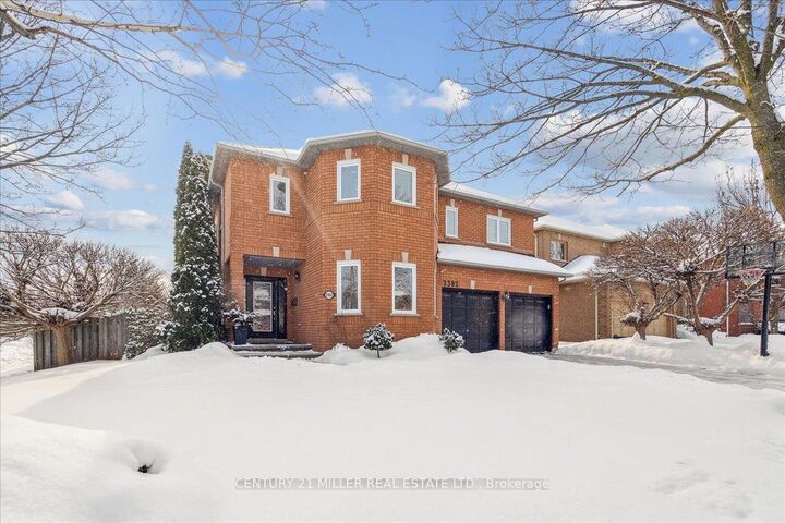 Property Photo:  2382 Towne Boulevard  ON L6H 5X6 