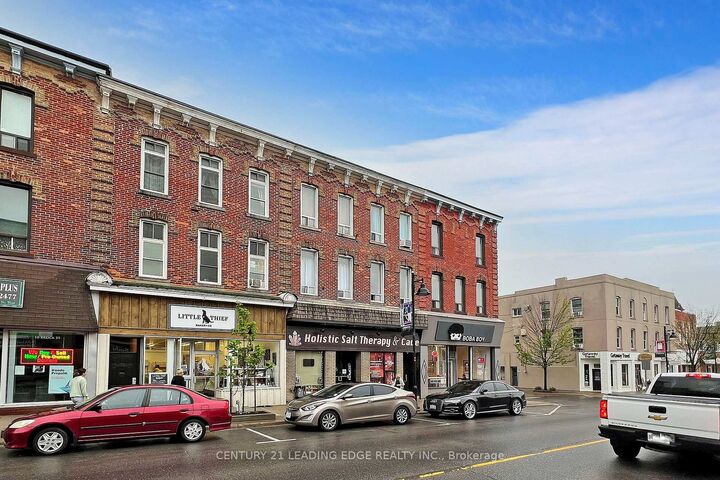 Photo de la propriété:  18 Brock Street W 1  ON L9P 1P1 