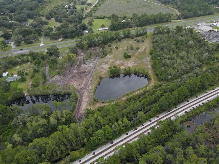 Property Photo:  553133 US Highway 1  FL 32046 