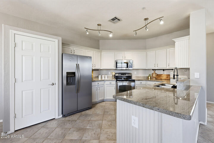 Property Photo:  24856 N 74th Place  AZ 85255 