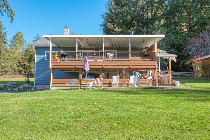 Property Photo: 1106 A &Amp B Gladwin Trail Road BC V0N 2W4