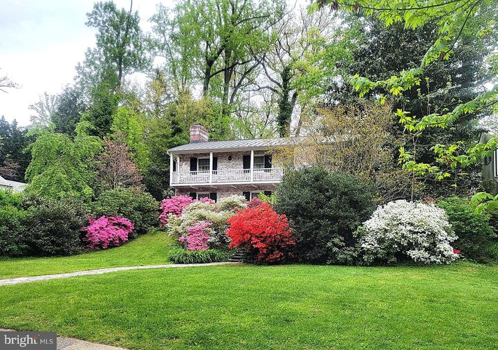 Property Photo: 5211 Springlake Way MD 21212