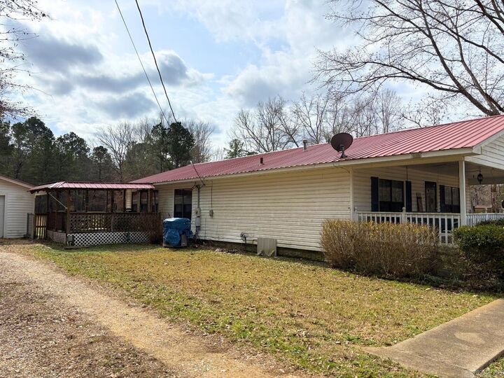 Property Photo:  119 Ouachita 206  AR 71701 