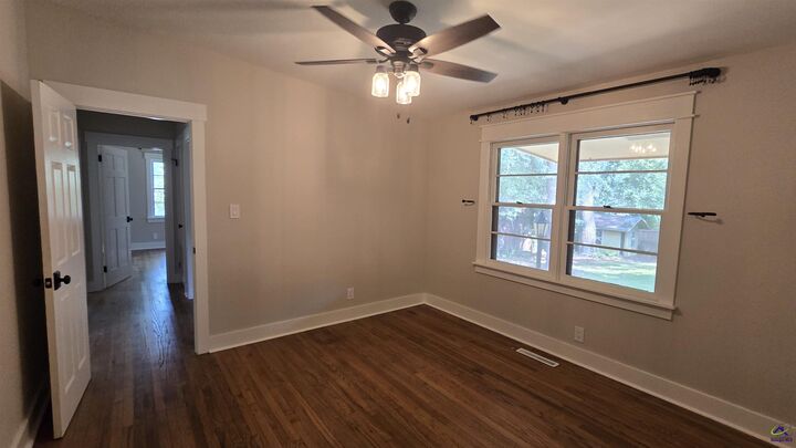 Property Photo:  204 Springdale Drive  GA 31088 