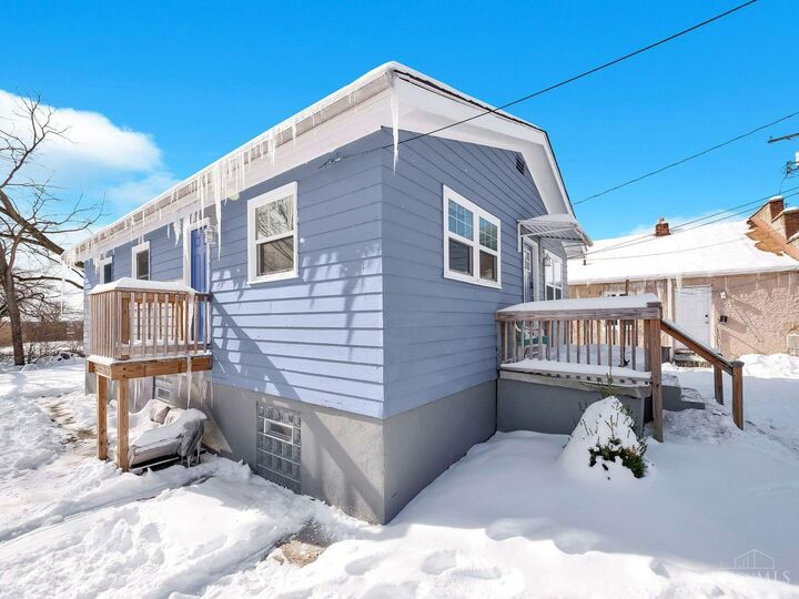 Property Photo: 857 Steffen Avenue OH 45215