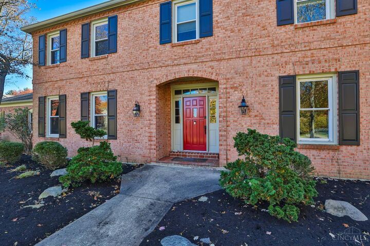 Property Photo: 37 Carpenters Run OH 45241