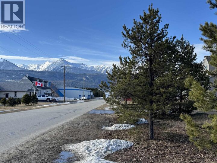 Property Photo:  1330 9th Avenue  BC V0E 2Z0 