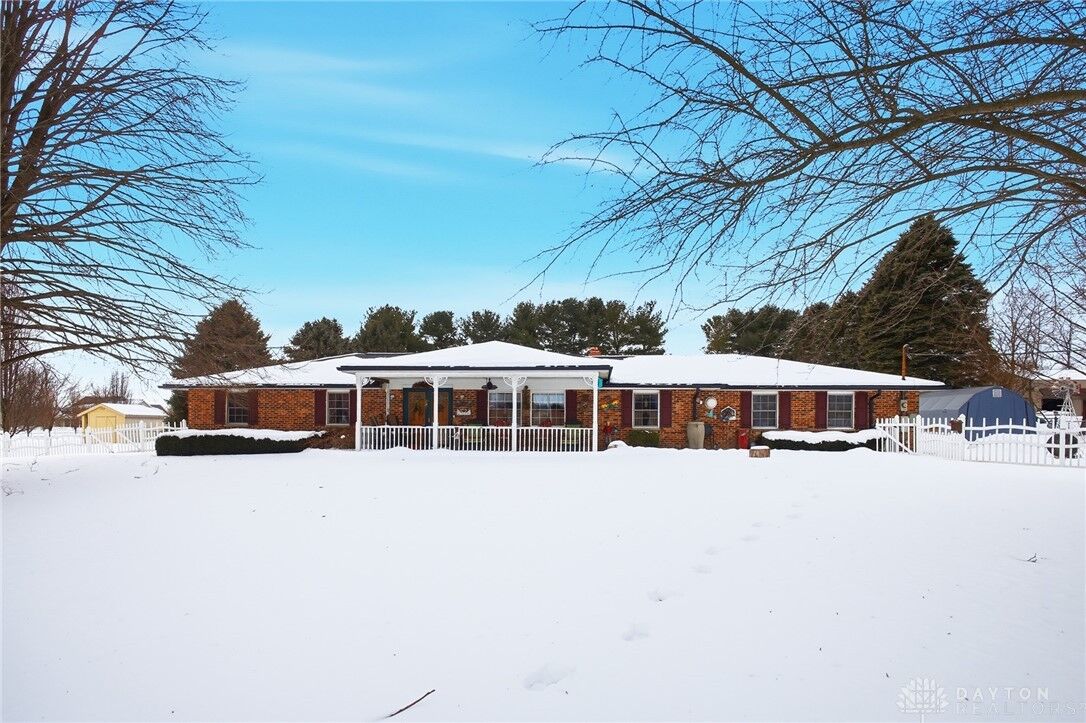 Property Photo:  2939 Willow Road  OH 45502 