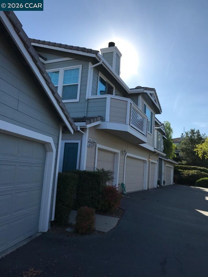 Property Photo: 2903 Coyote Cir CA 94517